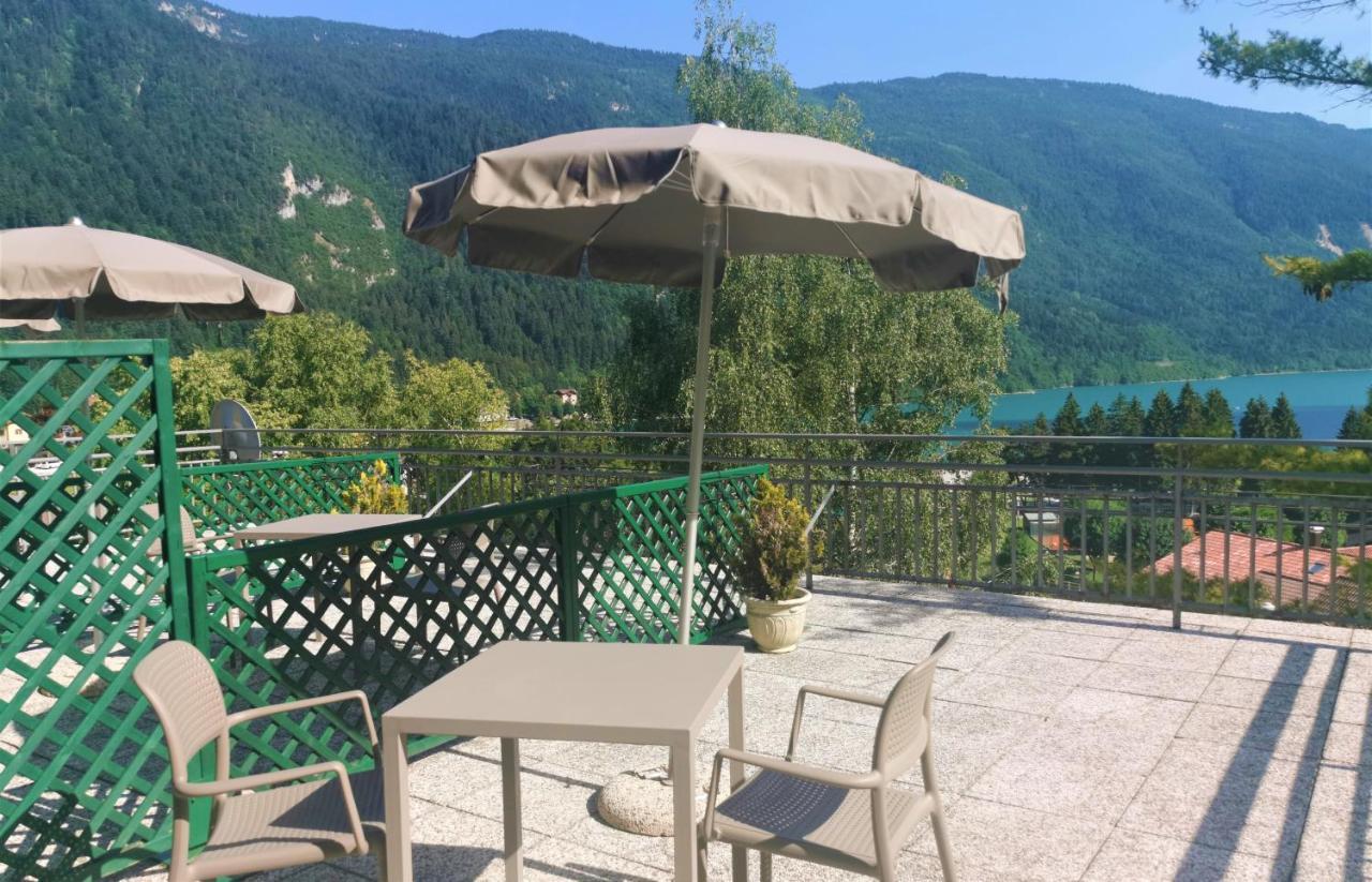 Hotel Miramonti Molveno Eksteriør bilde