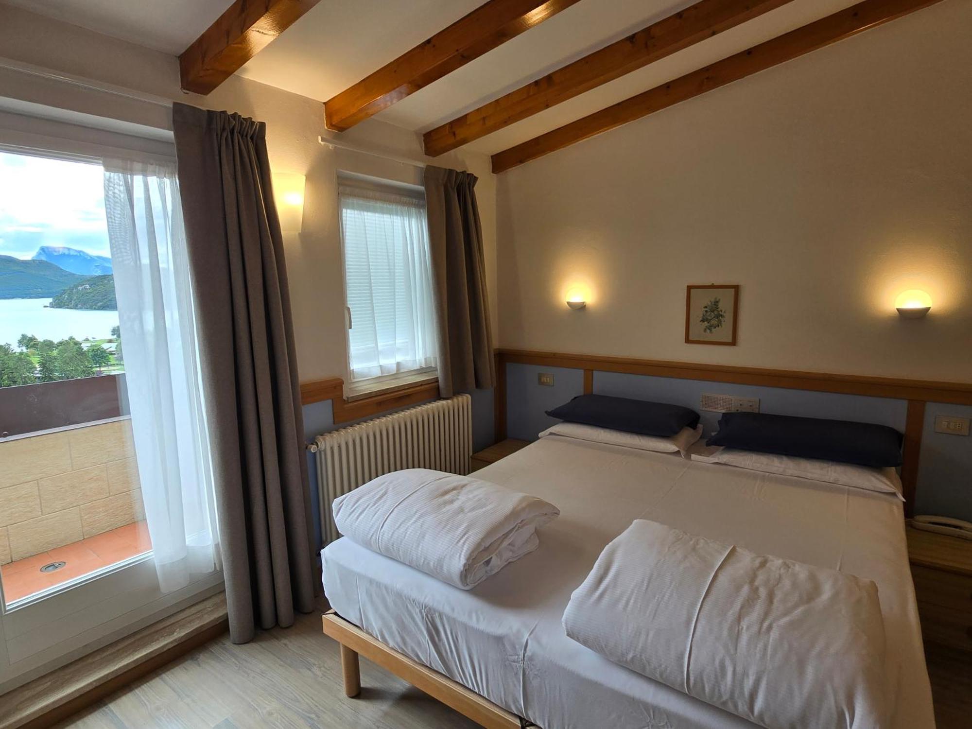 Hotel Miramonti Molveno Eksteriør bilde