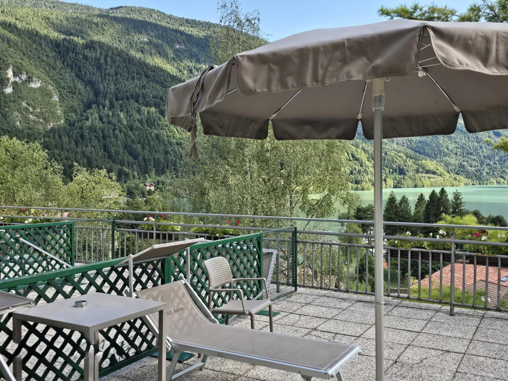 Hotel Miramonti Molveno Eksteriør bilde