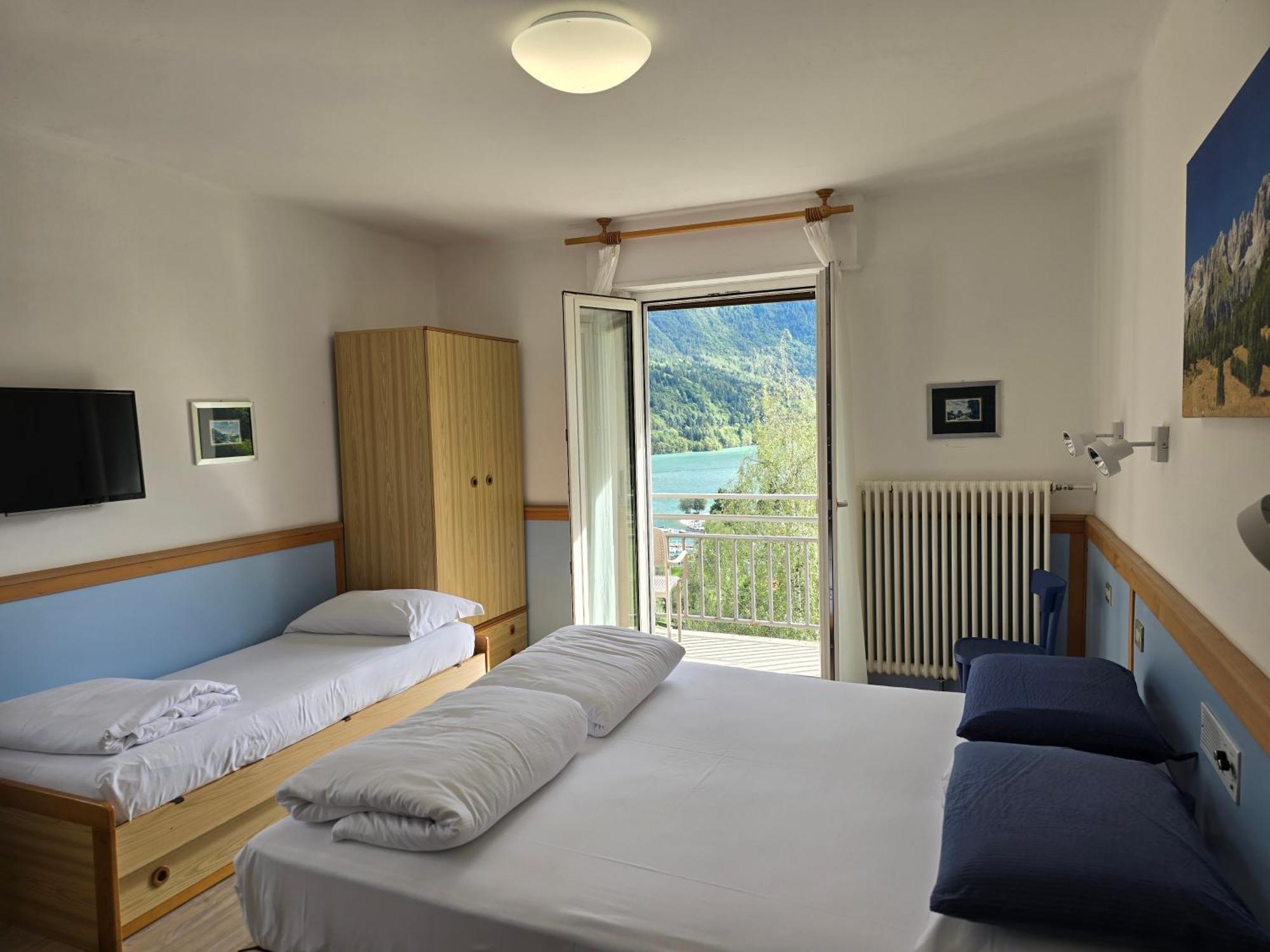 Hotel Miramonti Molveno Eksteriør bilde